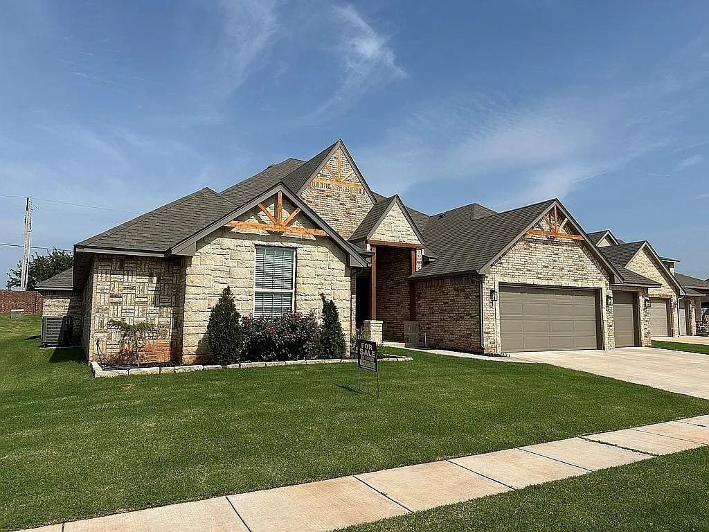 14608 Brantwood Circle, photo 2