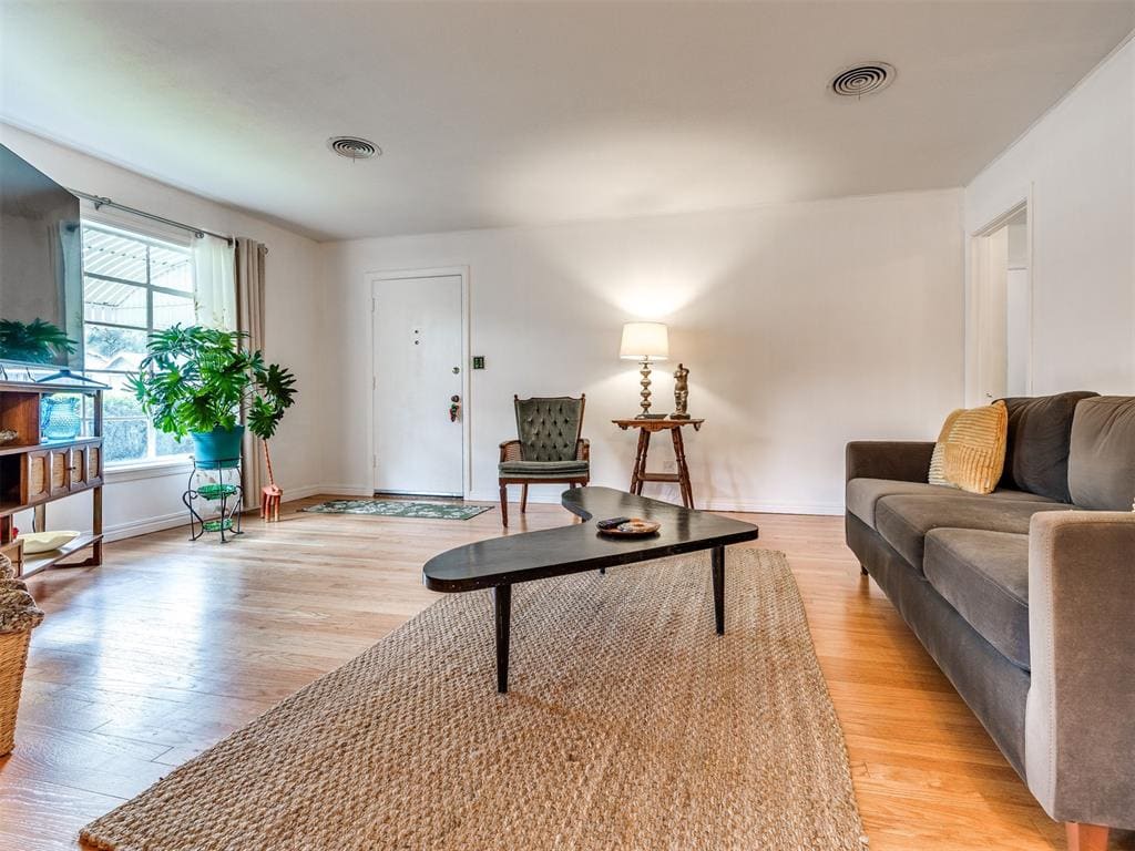4301 N Georgia Avenue, photo 7