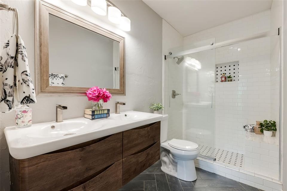 832 NW 35th St · Oklahoma City, Oklahoma City
